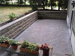 Retaining / Seating Walls